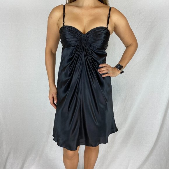 Laundry By Shelli Segal Dresses & Skirts - Laundry Shelli Segal Black 100% Silk Dress